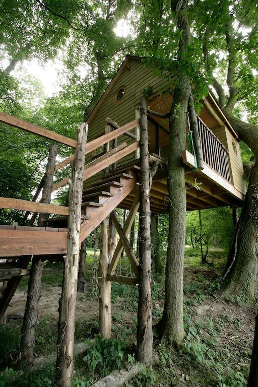 La Cabane Aux Secrets - Au Milieu De Nulle Part Outines Camera foto
