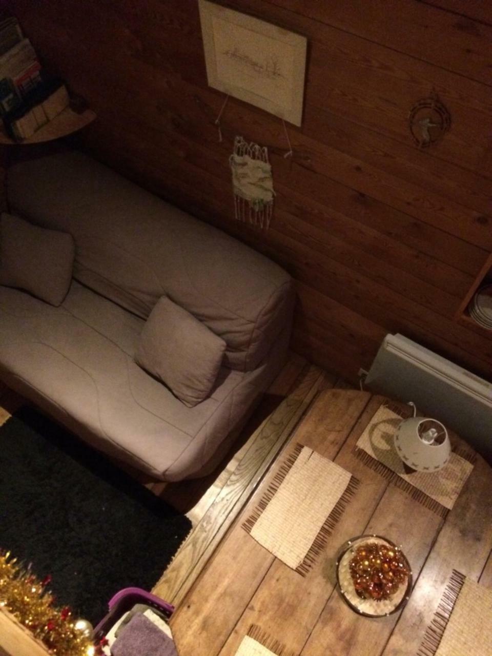 La Cabane Aux Secrets - Au Milieu De Nulle Part Outines Esterno foto